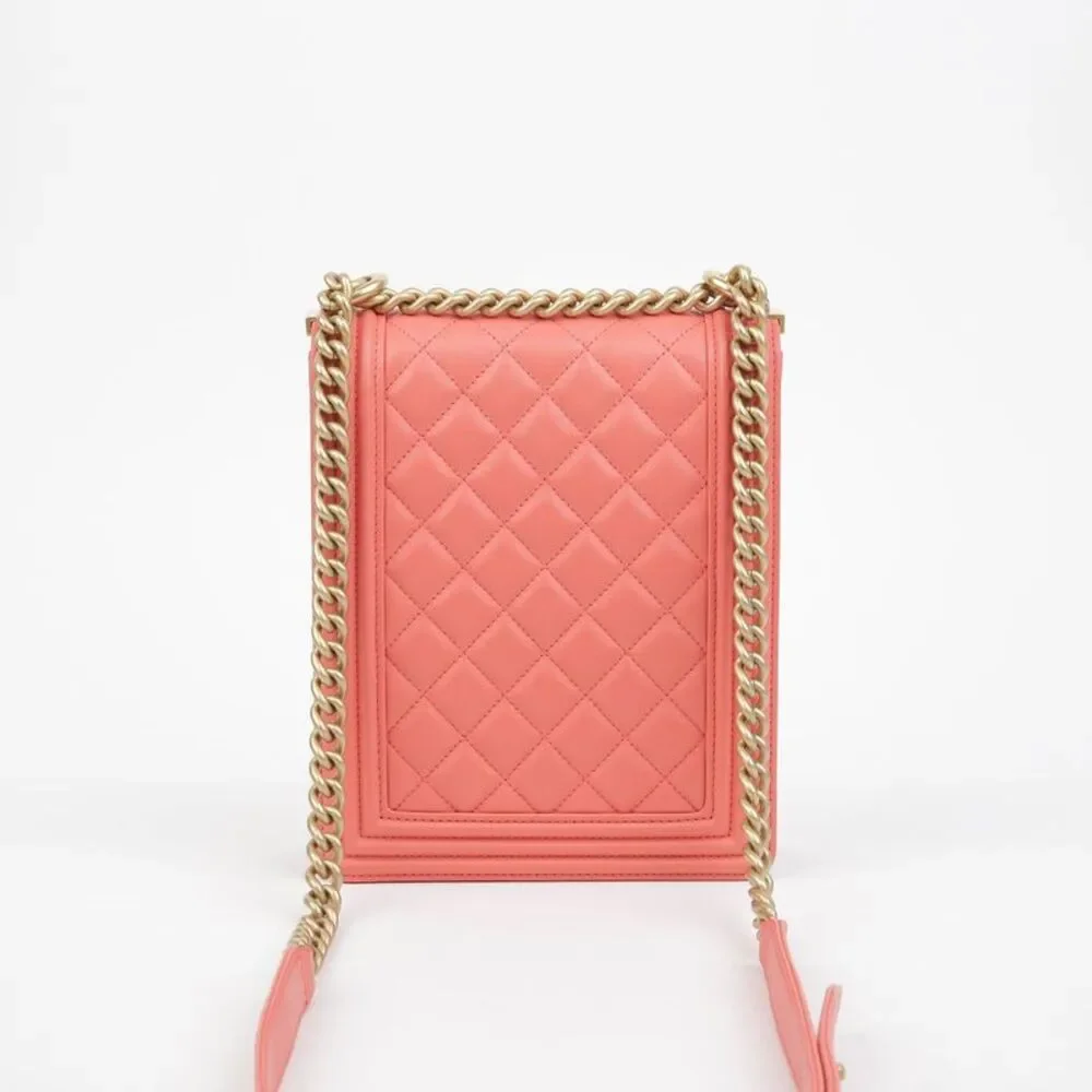 CHANEL details gender